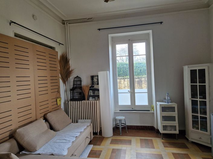 Image No.6-3 Bed House for sale