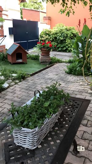 Image No.2-4 Bed House for sale