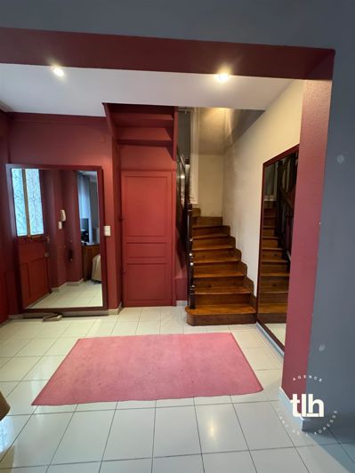 Image No.6-4 Bed House for sale