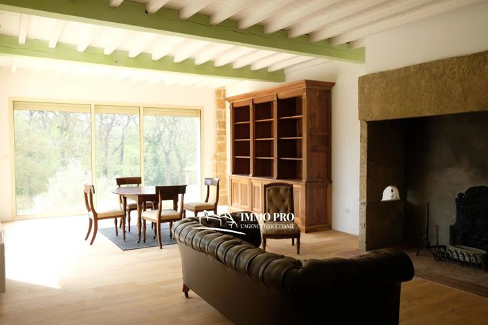 Image No.8-6 Bed House for sale