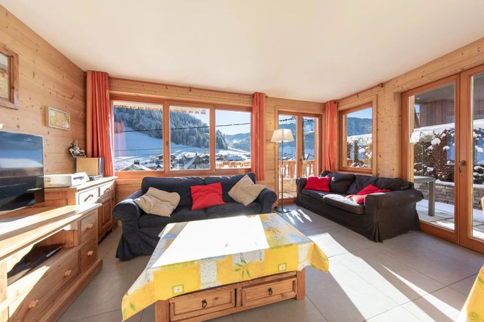 Image No.9-3 Bed House for sale