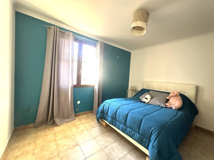 Image No.4-3 Bed House for sale