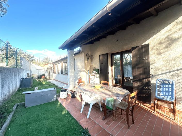 Image No.8-3 Bed House for sale