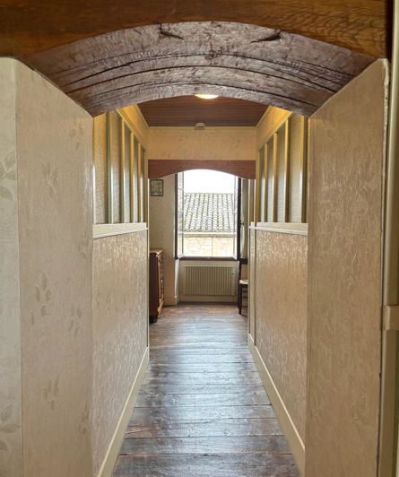 Image No.5-2 Bed House for sale