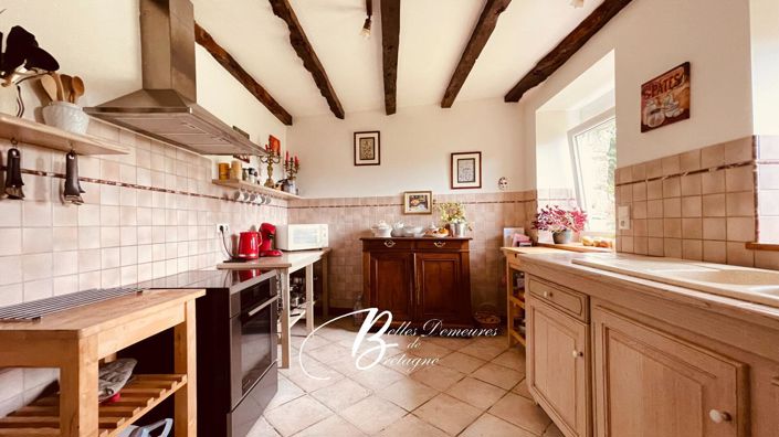 Image No.10-4 Bed House for sale