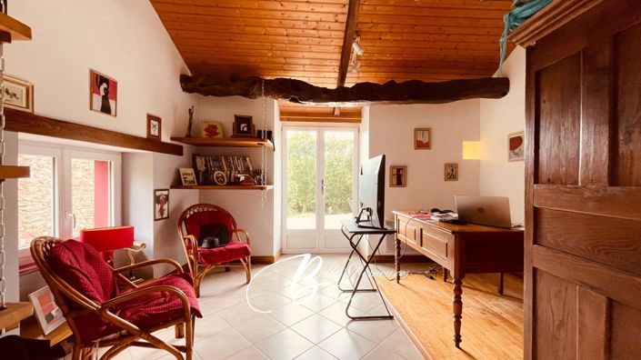 Image No.11-4 Bed House for sale