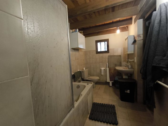 Image No.14-3 Bed House for sale