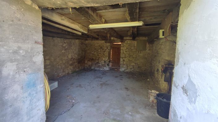 Image No.13-3 Bed House for sale