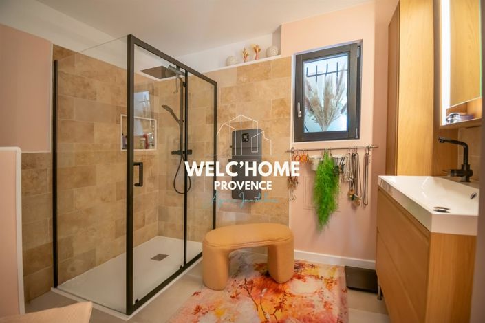 Image No.12-3 Bed House for sale