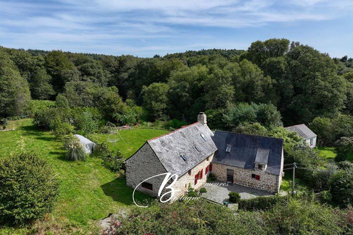 Image No.2-4 Bed House for sale