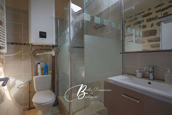 Image No.8-4 Bed House for sale