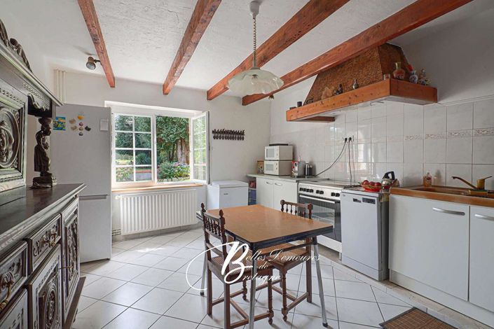 Image No.11-3 Bed House for sale