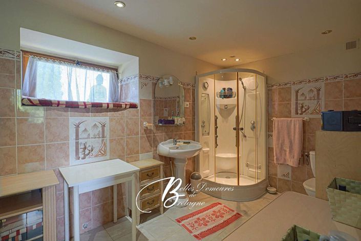 Image No.13-3 Bed House for sale