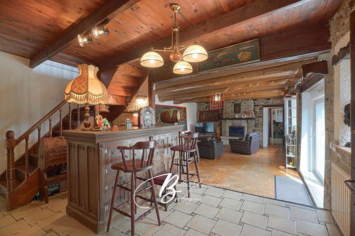 Image No.8-3 Bed House for sale