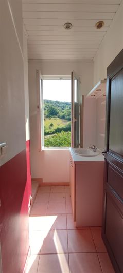 Image No.8-3 Bed House for sale