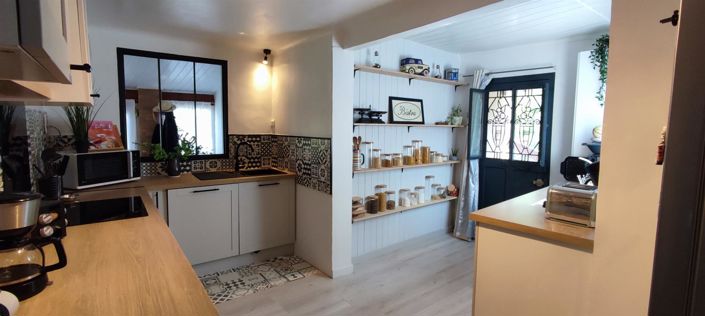 Image No.6-2 Bed House for sale