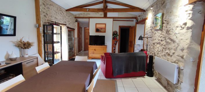 Image No.8-2 Bed House for sale