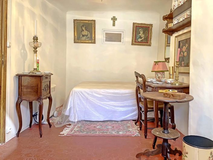 Image No.3-2 Bed House for sale