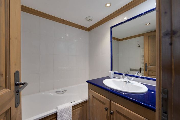 Image No.9-4 Bed Apartment for sale