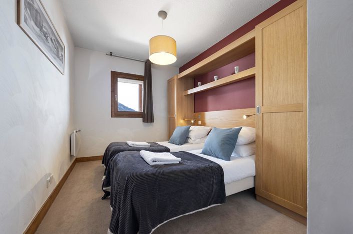 Image No.12-2 Bed Apartment for sale