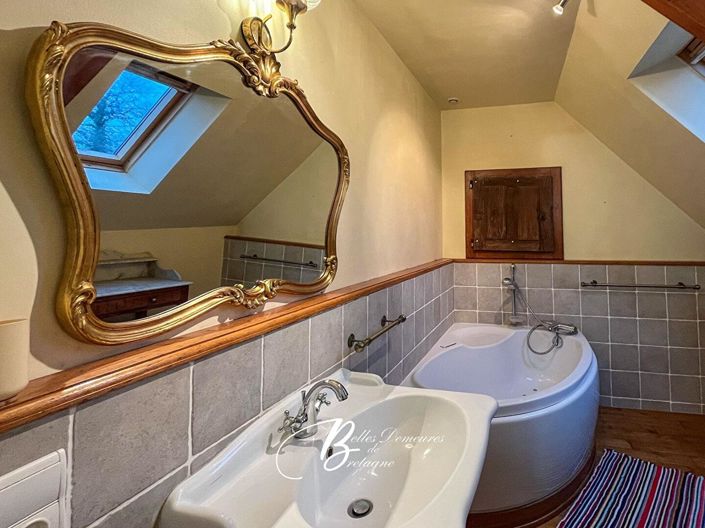 Image No.13-5 Bed House for sale