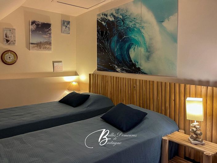 Image No.17-5 Bed House for sale