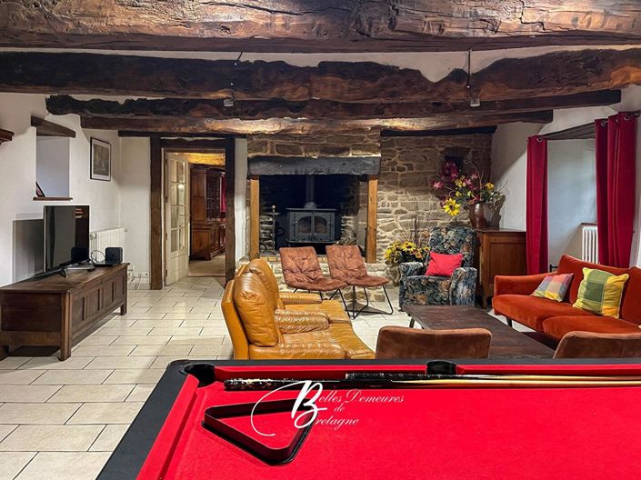 Image No.2-5 Bed House for sale