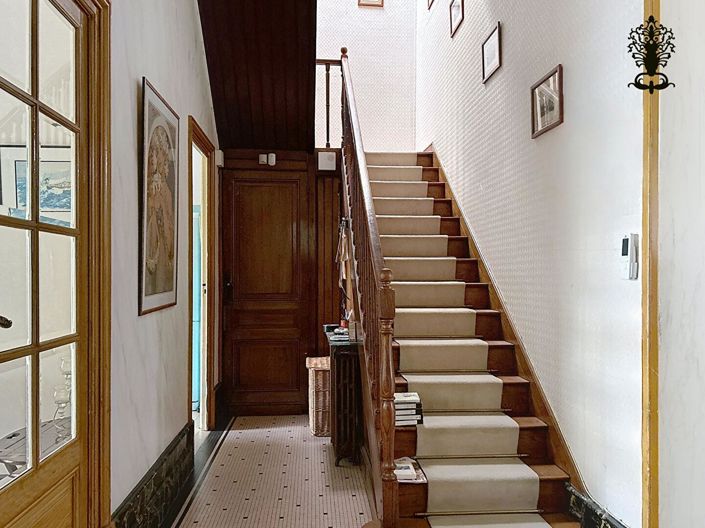 Image No.4-4 Bed House for sale