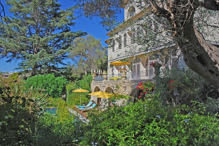 Image No.2-Maison de 4 chambres à vendre à Alpes-Maritimes