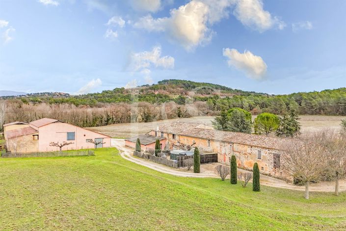 Image No.3-8 Bed House for sale