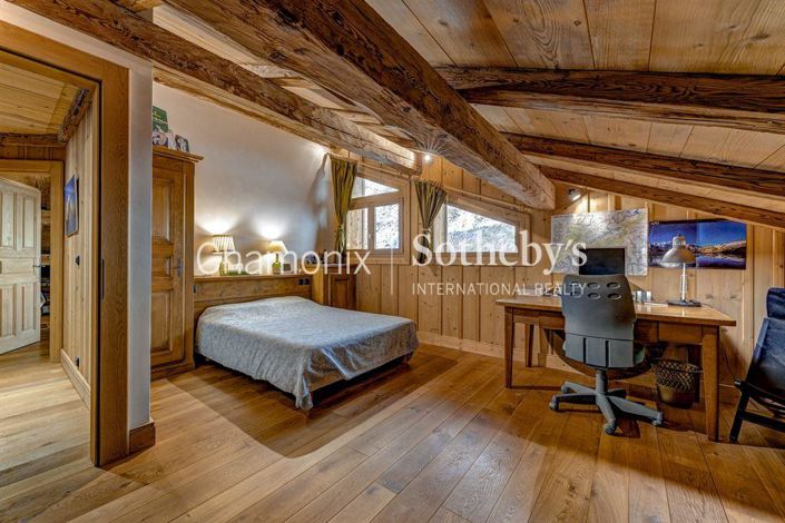 Image No.11-House for sale