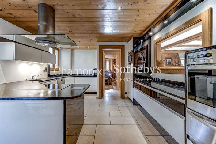 Image No.7-House for sale