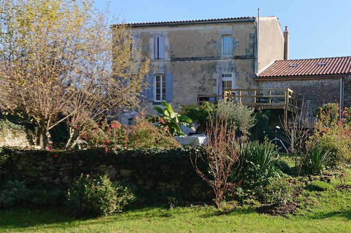 Image No.3-Maison de 4 chambres à vendre à Saint-Savinien