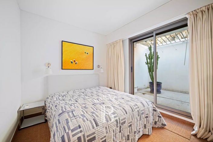 Image No.13-3 Bed Apartment for sale