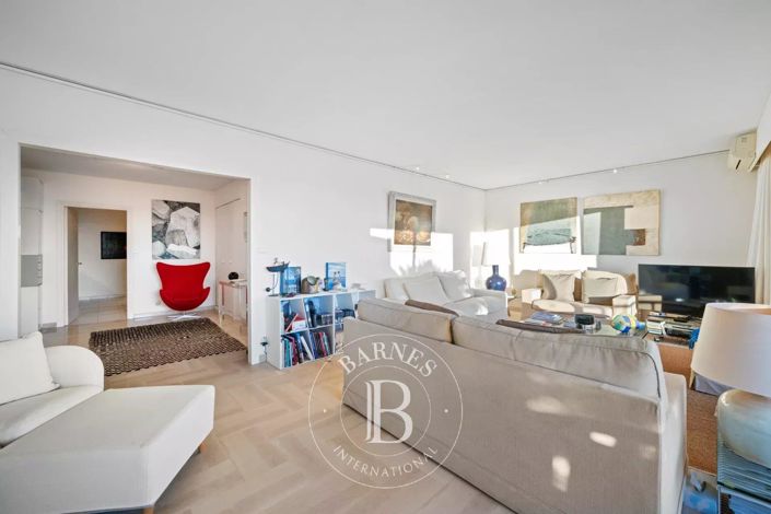 Image No.5-3 Bed Apartment for sale