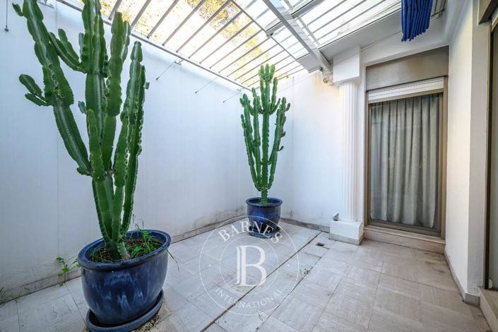 Image No.9-3 Bed Apartment for sale