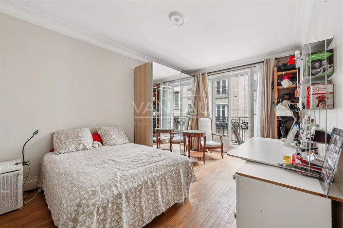 Image No.11-4 Bed Apartment for sale