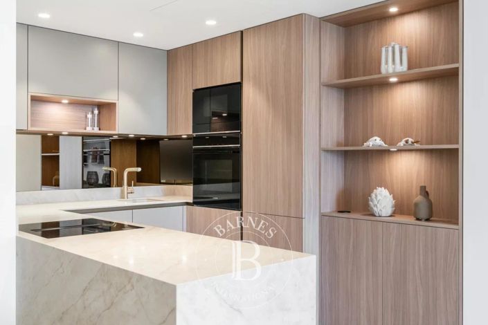 Image No.5-Appartement de 2 chambres à vendre à Cannes