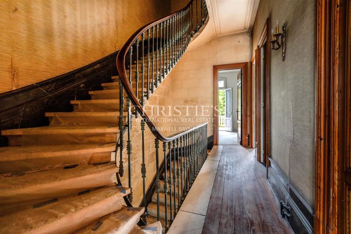 Image No.9-6 Bed House for sale