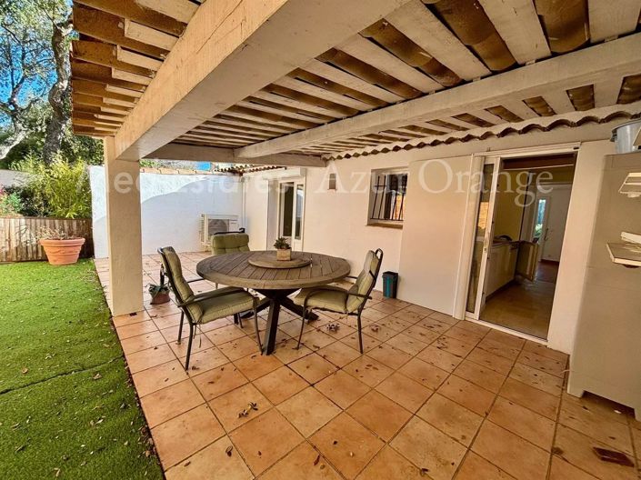 Image No.12-2 Bed House for sale