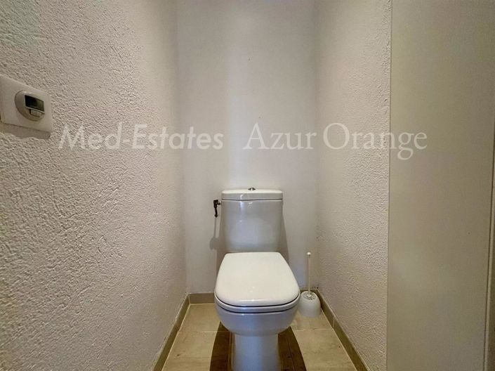 Image No.13-2 Bed House for sale