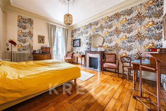 Image No.6-5 Bed Apartment for sale