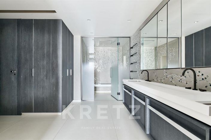 Image No.8-4 Bed Apartment for sale