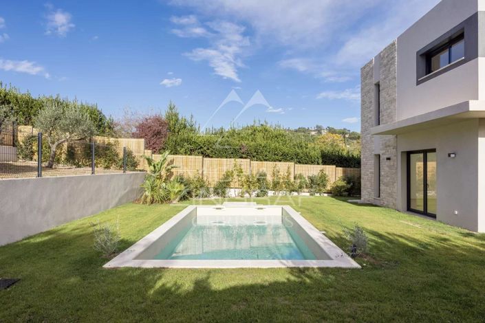 Image No.3-3 Bed House for sale