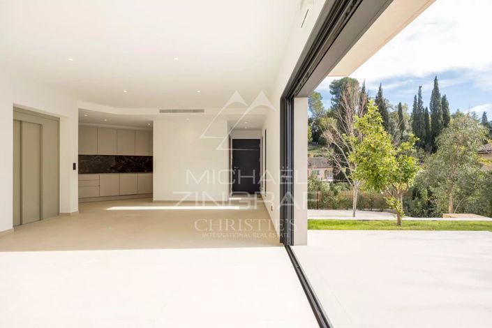 Image No.7-3 Bed House for sale