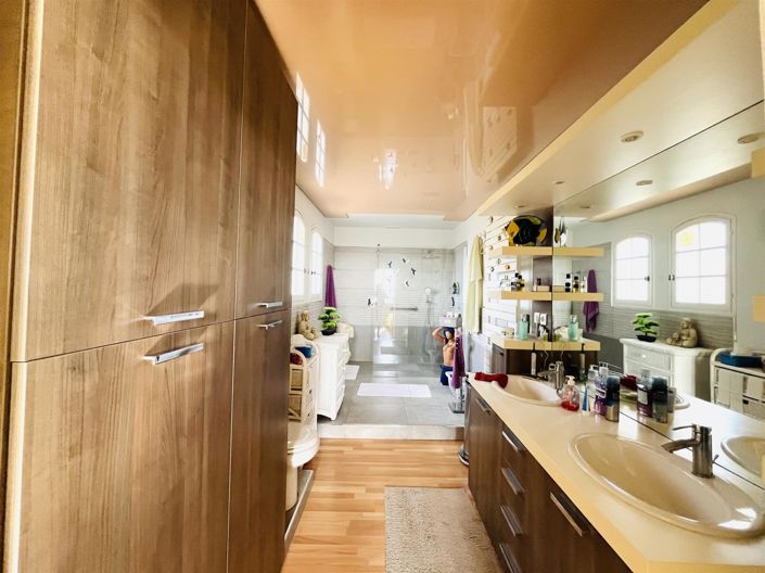 Image No.10-Maison de 6 chambres à vendre à Hyères