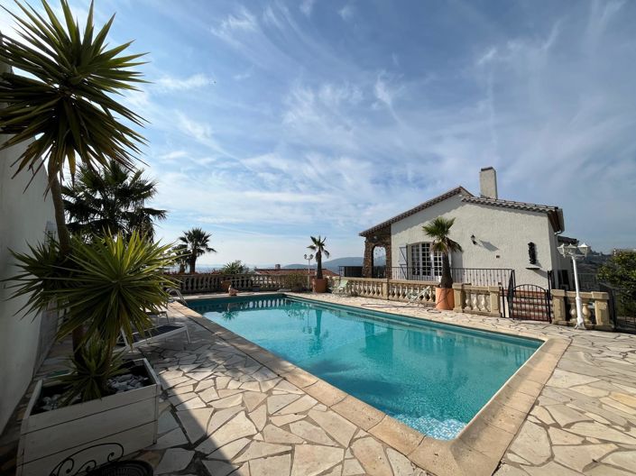 Image No.5-Maison de 6 chambres à vendre à Hyères