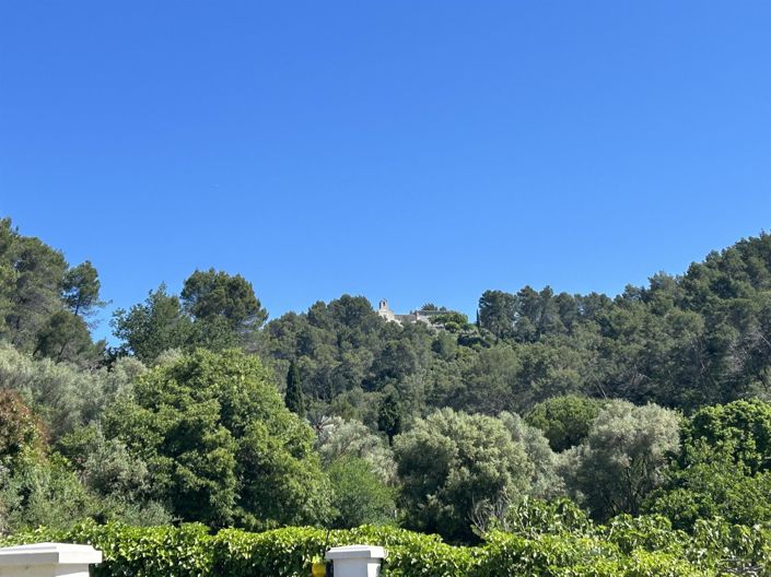 Image No.35-7 Bed House for sale