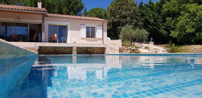 Image No.18-7 Bed House for sale