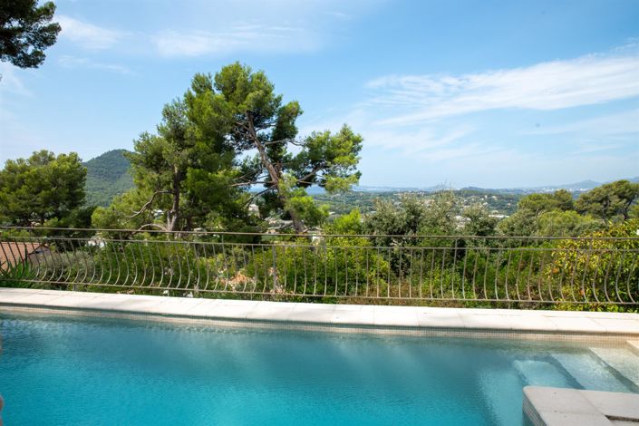 Image No.13-5 Bed House for sale